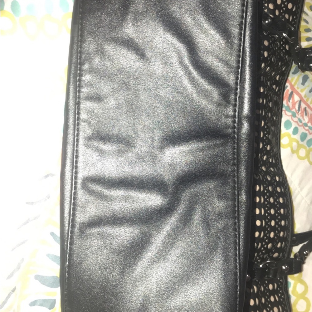 PURSE - Picture 4 of 4